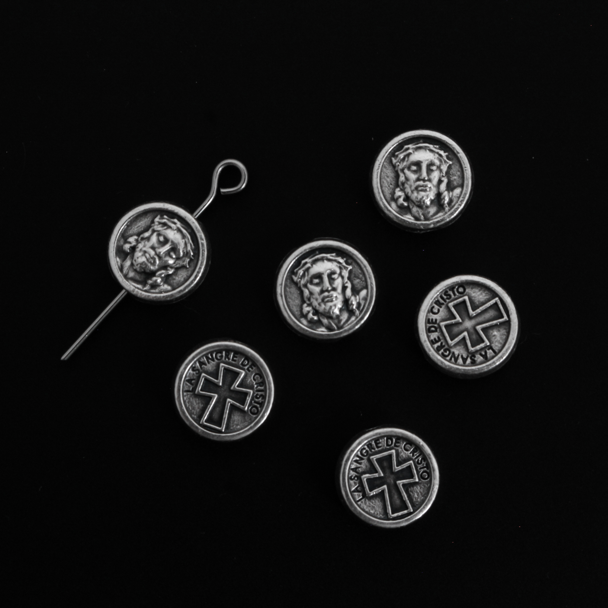 Holy Face of Christ Metal Spacer Beads - Le Sangre De Cristo - 9.5mm in diameter, 6pcs