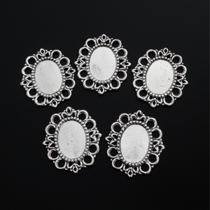 Silver Ornate Edge Bezel Rosary Centerpiece with 25x18mm Tray - Oval Cabochon Setting, 5pcs