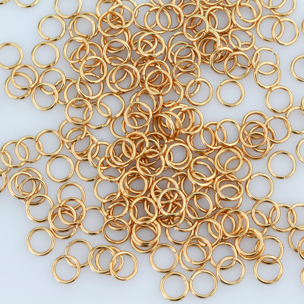 8mm Gold Plated Jump Rings 21 Gauge Iron Based Alloy 100pcs 